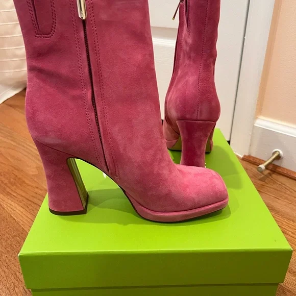 Sam Edelman Jaye Pink Boots - Picture 4 of 6